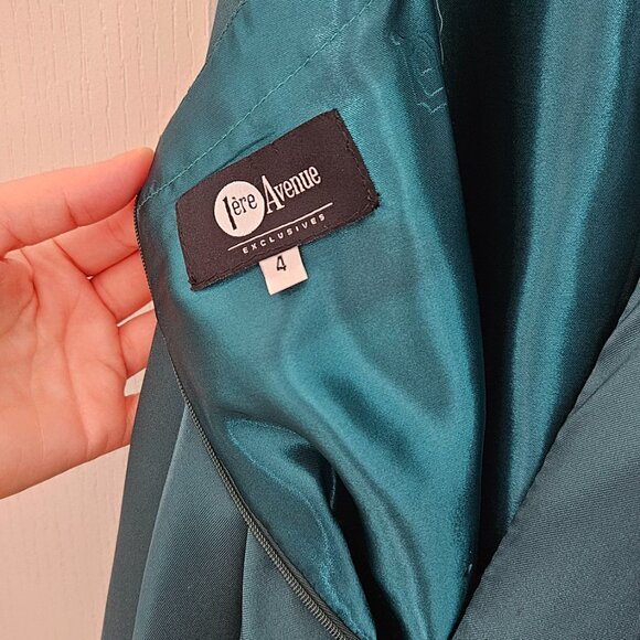 1ère Avenue Ball Gown/Prom Dress in Emerald Green Like NEW Size 4 - Picture 4 of 9